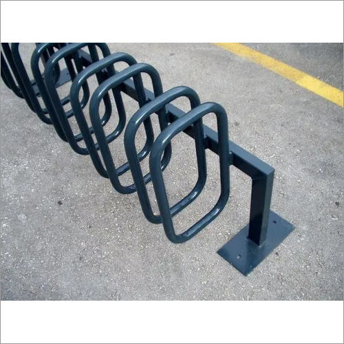 Square Stainless Steel Bicycle Stand Size: 470 X 430 X 2000 Mm