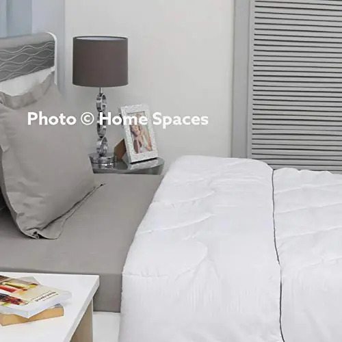 Ultra Soft Reversible Classic White Ac Comforter