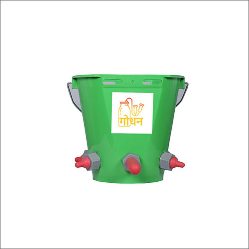 Feeding Bucket With 6 Niplle