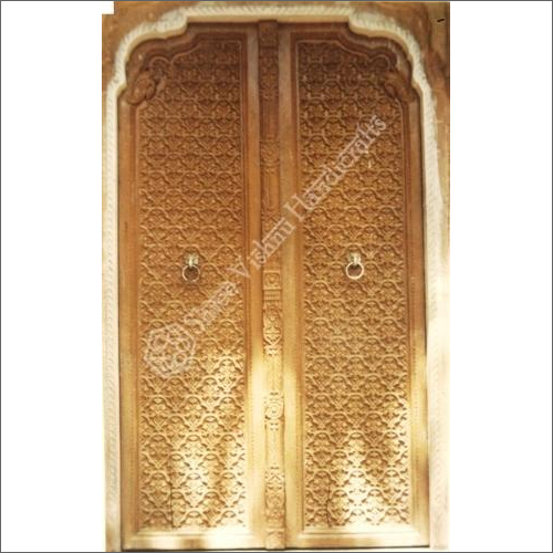 Traditional Design Carved Door