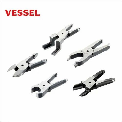 Air Nipper Blade for cutting runners and gates Vessel Japan