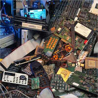 Electronic Scrap - Metal & Plastic Parts, Multicolor, Old Condition, 90% Purity, 1-1000 Kg Weight