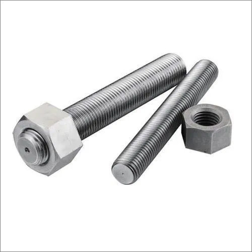 Alloy Steel Studs Application: Oil & Gas Industry