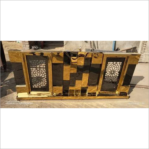 Golden Catering Counter