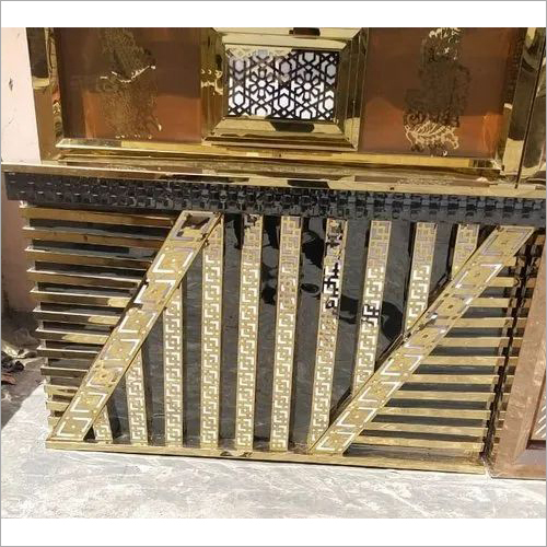 Brown Decorative Catering Counter