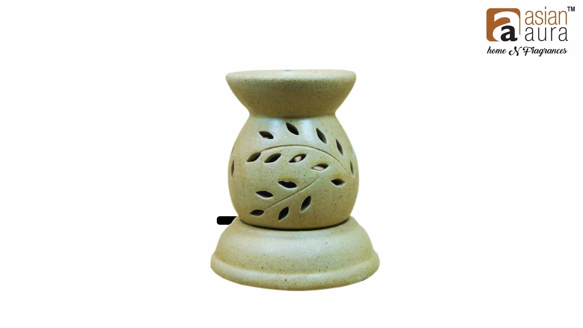 Asian Aura Ceramic Aromatic Oil Diffuser with 2 oil bottles AAEB 006-B