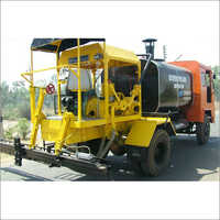 Automatic Bitumen Pressure Distributor - Automatic Grade: Semi-automatic