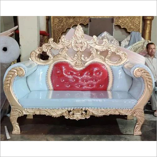 Wedding Stage Sofa - Wooden Frame, Elegant Design for Banquet Halls and Weddings