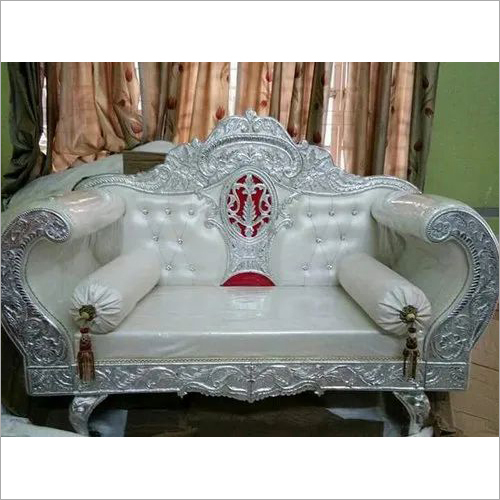 White Beautiful Wedding Sofa