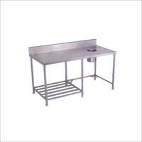 Dish Landing Table - Stainless Steel, Rectangular Silver Design | Manual Usage For Hotels, Motels, Restaurants, And Canteens With 1 Year Warranty