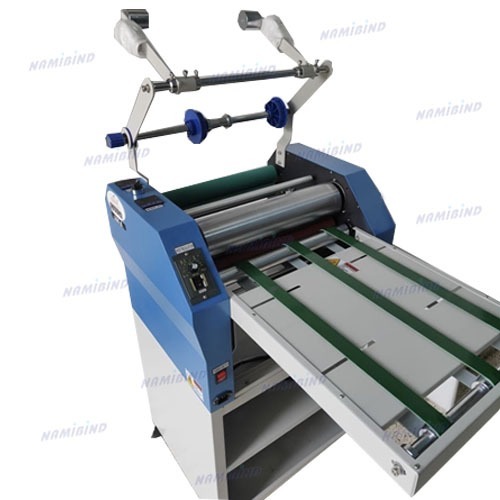 Jumbo Roll Thermal Lamination Machine