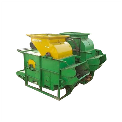 Motor Groundnut Decorticator Capacity: 250/300 Kg/hr