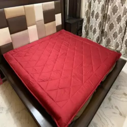 Elastic Strap King Size Waterproof Mattress Covers