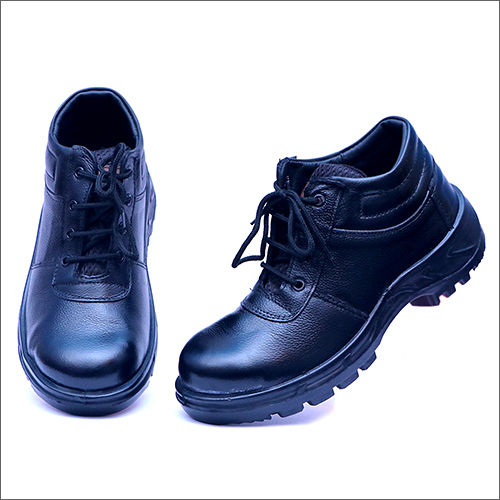 Men Black Leather Safety Shoes