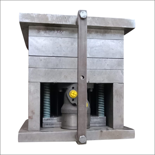 Industrial Service Saddle Mould - Metal, Various Sizes Available, Silver Finish | Reliable Water Line Connections for Industrial Usage