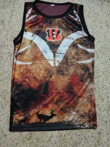 डिजिटल प्रिंटेड स्लीवलेस टी-शर्ट जेंडर: पुरुष