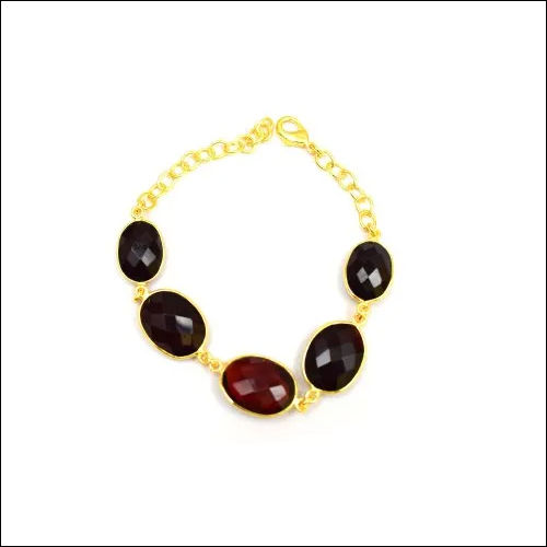 Oval Red Garnet Quartz Gemstone Stylish Bracelet