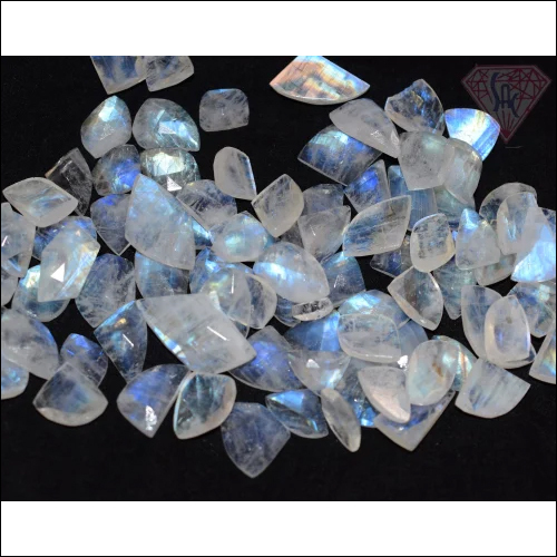 Natural Rainbow Moonstone Loose Gemstone Cabochon Size: 9 X 11 Mm - 13 X 23 Mm