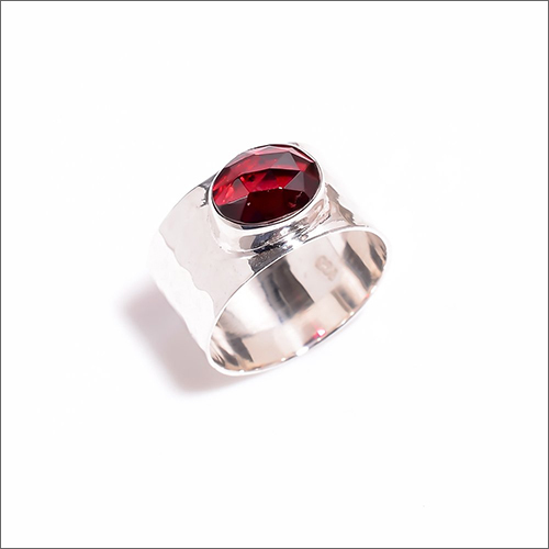Garnet Rose Cut Gemstone 925 Sterling Silver Hammered Ring