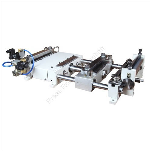 Pneumatic Feeder With Electrical Actuation And Pilot Release