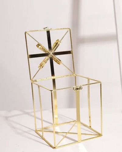 Gold Metal Wired Square Storage Basket Home Decoration For Home Decor Gifting