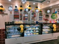 Western Display Counter - Color: Silver And Black