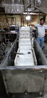 Bubble Washer Conveyer Type