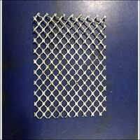 Hexagonal Expanded Mesh - Steel Wire Mesh, Galvanized Surface Treatment, Gray Color, Wire Cloth Style