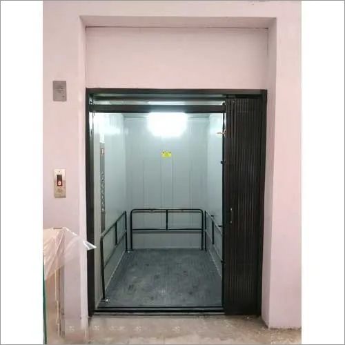 Goods Cum Passenger Elevator Load Capacity: 500-3000 Kilograms (Kg)