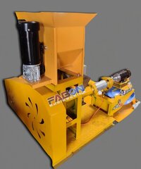 Automatic Floating Fish Feed Plant 250-300 Kg Hour - Color: Yellow