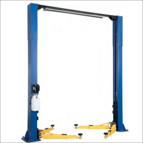 Two Post Car Lift - Lifting Capacity: 4 Tonne
