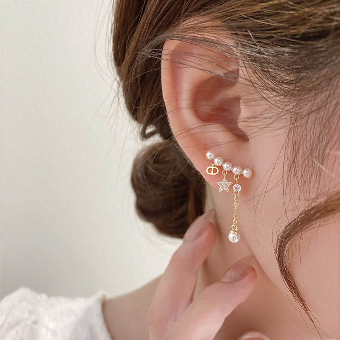 Vembley Korean Five-pointed Pearl Star Tassel Stud Earrings For Women And Girls 2 Pcs/Set