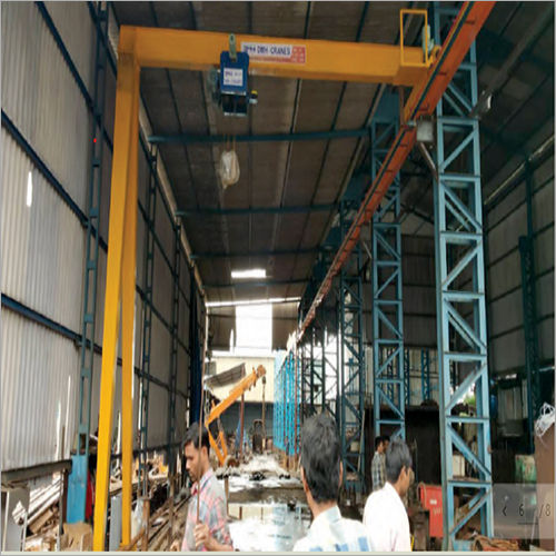 Semi Goliath Crane Application: Factory