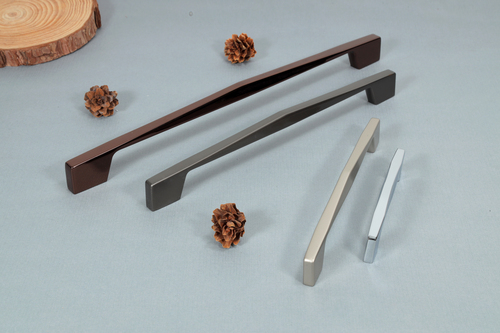 534 CABINET HANDLE