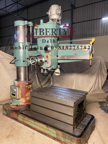 MAS 50 MM Capacity Radial Drilling Machine