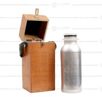 Sample Container Bottel With Wooden Box - Capacity: 1 Liter