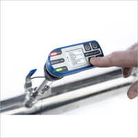 Compressed Air Flow Meter - Dry Air Accuracy: High  %