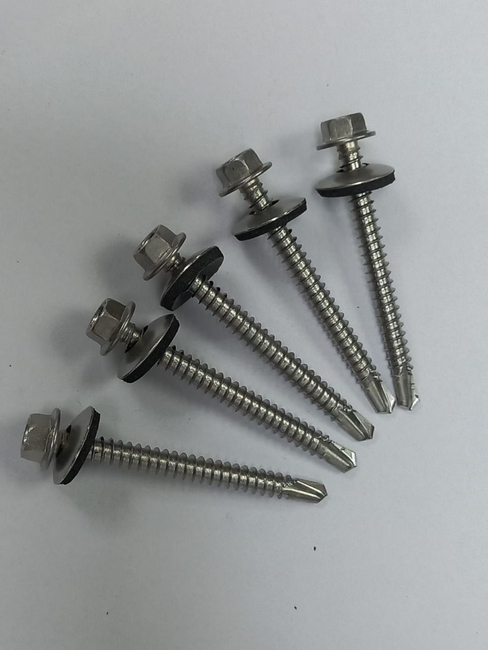 STAINLESS STEEL 410 GARDE HEXAGONAL HEAD SELF DRILLING SCREWS