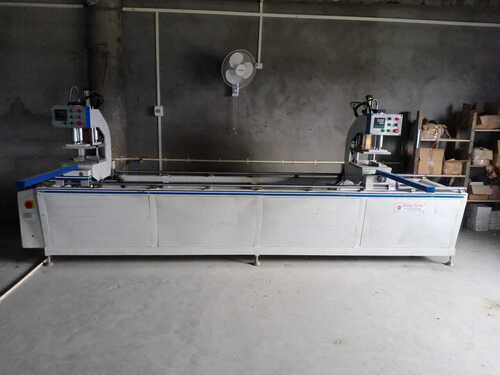 Double head welding machine