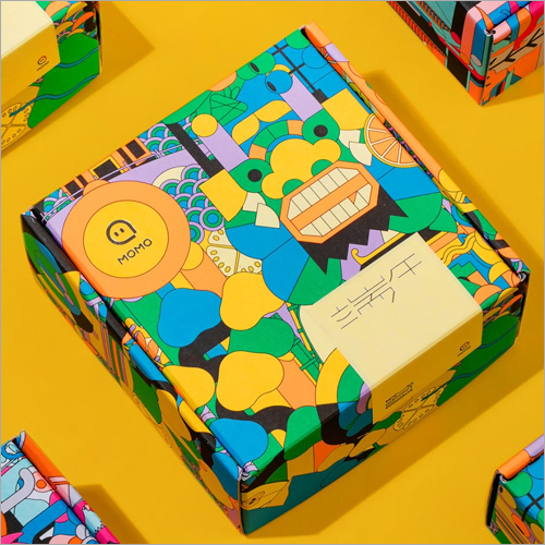 Glossy Lamination Momo Packaging Box
