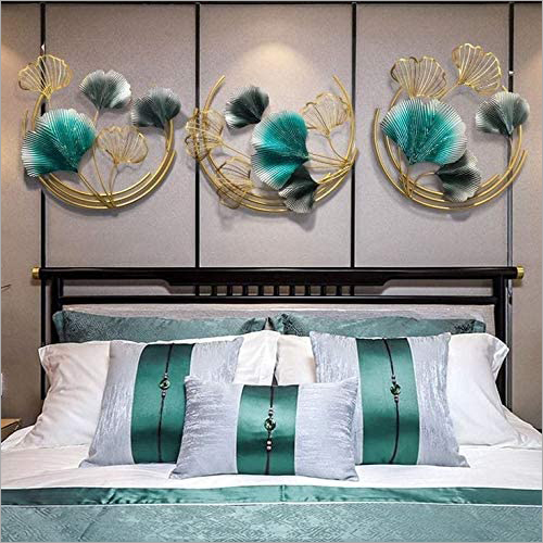 Multicolor Iron Wall Art With Colourfull Design