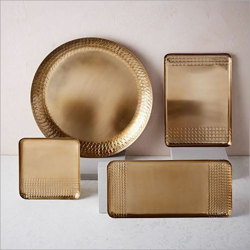 Trays With Gold Finish Application: Dining Table