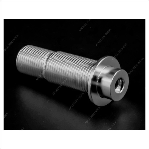 Stainless Steel Fitting - Stainless Steel Material, Silver Color, Weight Range 1-10000 Grams | Versatile for Commercial and Industrial Applications