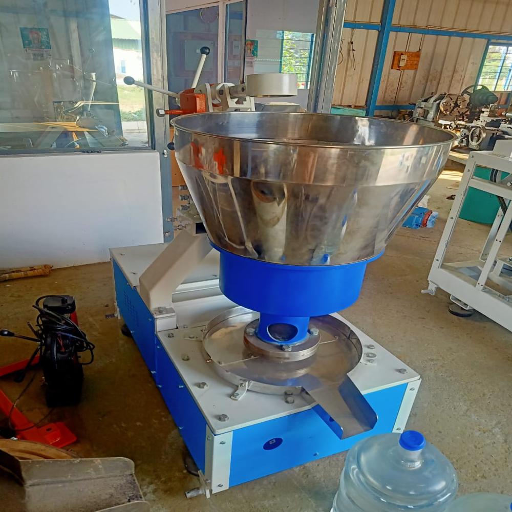 Black Cumin Seed Oil Extraction Machine - 240v, 440w, 15-20kg Capacity | Automatic, 1 Year Warranty, Hmi Control System, 3x6x5 Ft Dimension