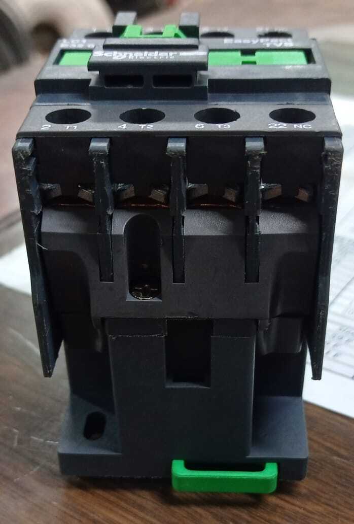 SCHNEIDER LC1E 32 CONTACTOR