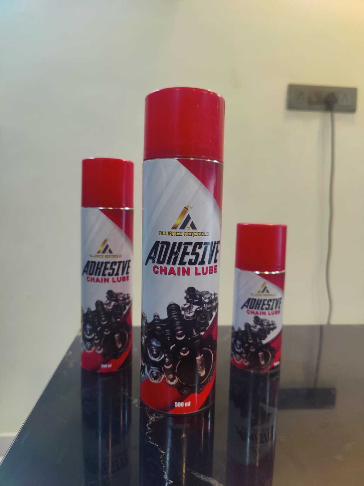 Adhesive Chain Lube