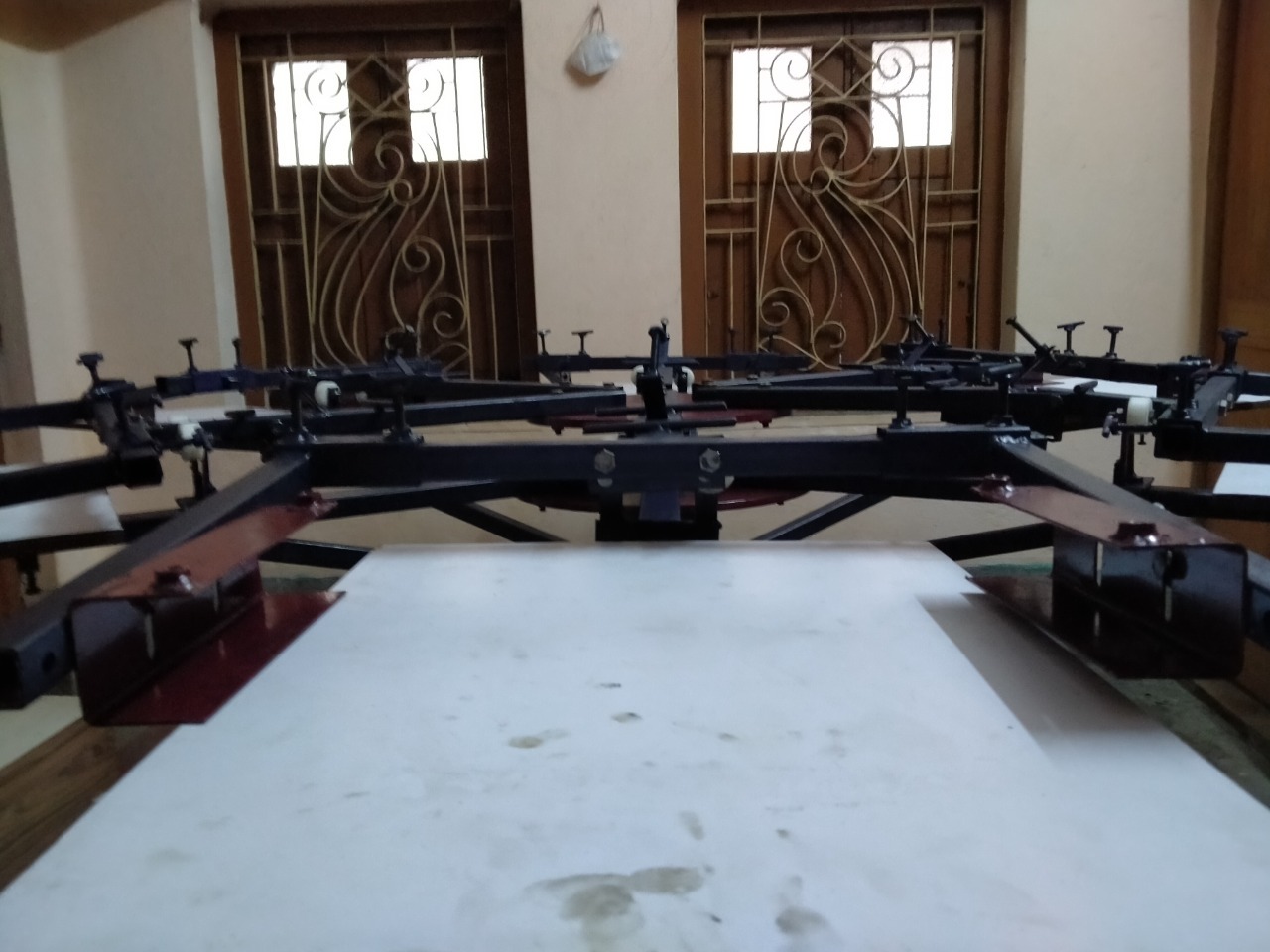 T-shirt screen printing machine 6 color 6 stations adjustable