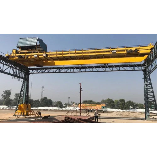 Yellow Hydrualic Cane Unloader