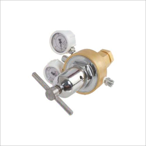 Silver And Golden Mox14 Oxygen Regulator