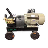 Taruu Heavy Duty Concrete Cleaning Machine